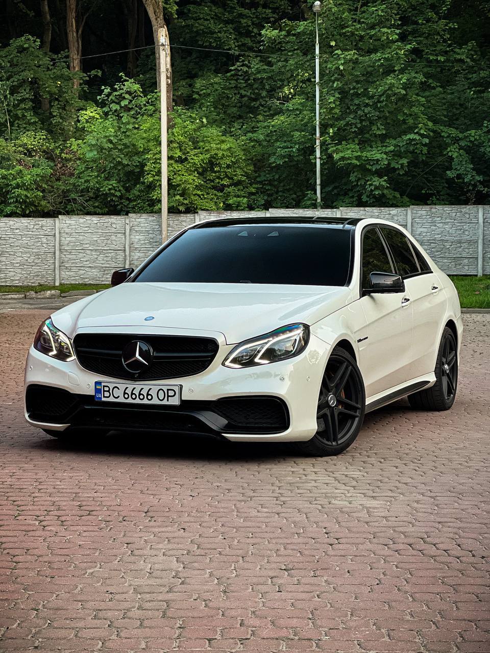 Mercedes-Benz E 63 Amg — фото 1
