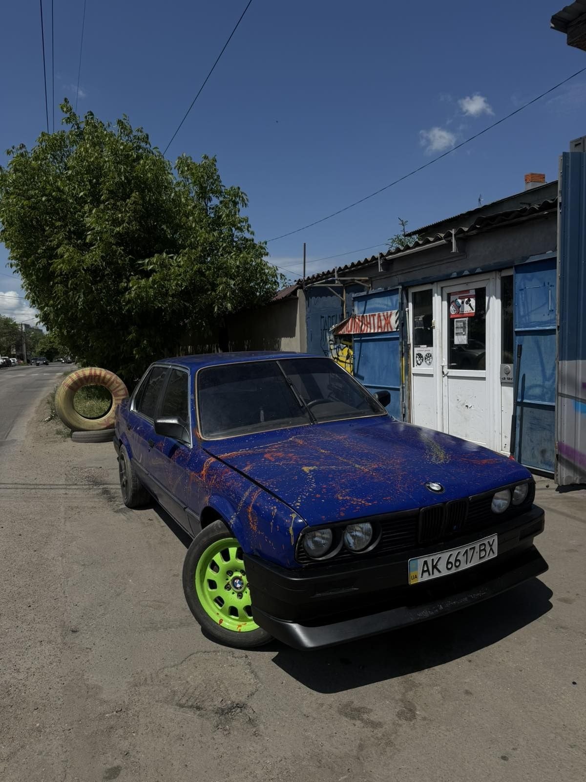 BMW E30