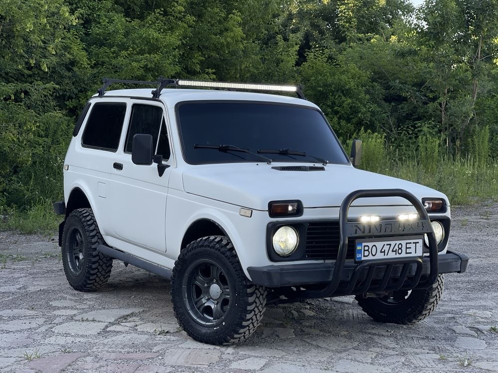 Lada 2121